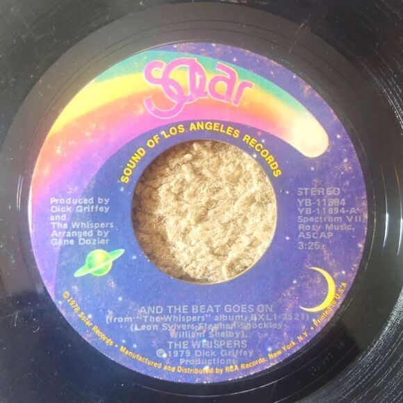 The Whispers - AND THE BEAT GOES ON/CAN YOU DO THE BOOGIE 45' Vinyl Record - Picture 1 of 3